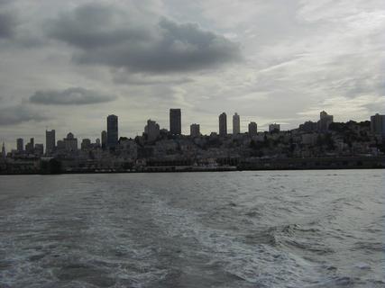 San Francisco from ferry (panorama 2)<br>Location: <a href="https://www.google.com/maps/search/?api=1&query=37.81863,-122.41426" target="_new">Alcatraz Ferry</a>